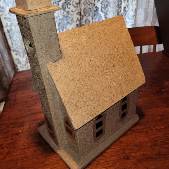 Vintage Light Up Musical Wooden Church - Picture 4 of 9